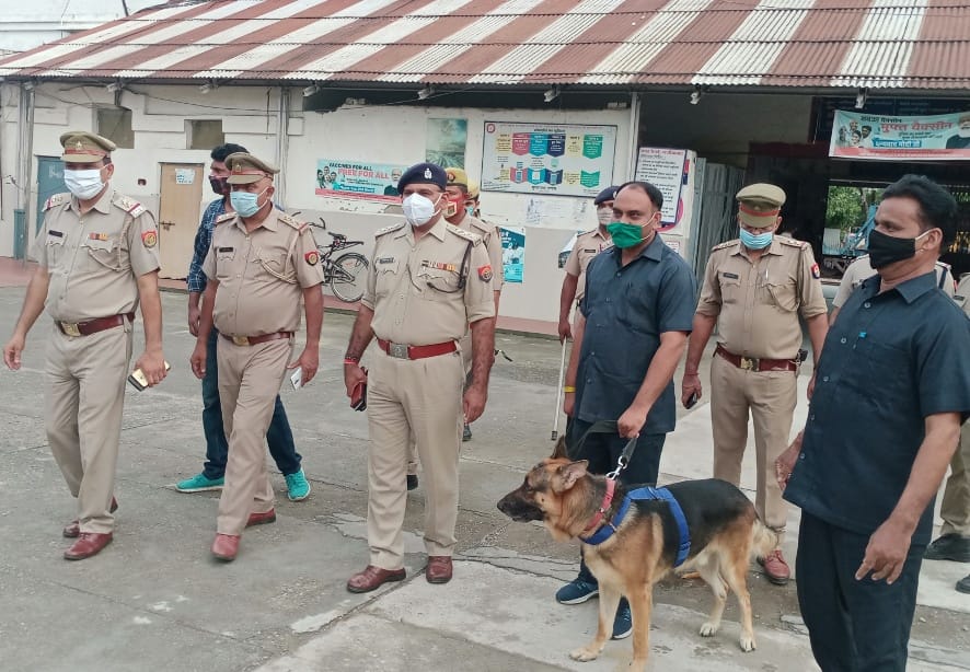 Railway station checking campaign