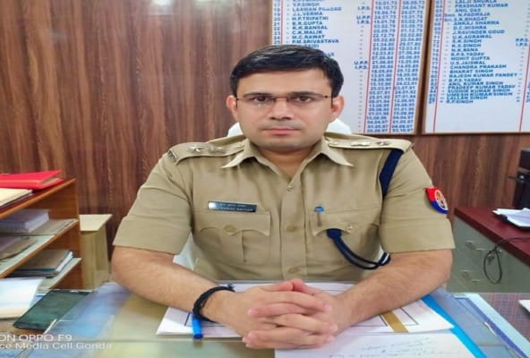 IPS transfer posting in UP Dr Vipin Tada appointed as SSP of Gorakhpur and Rajkaran Nayyar sent to Ballia as ssp