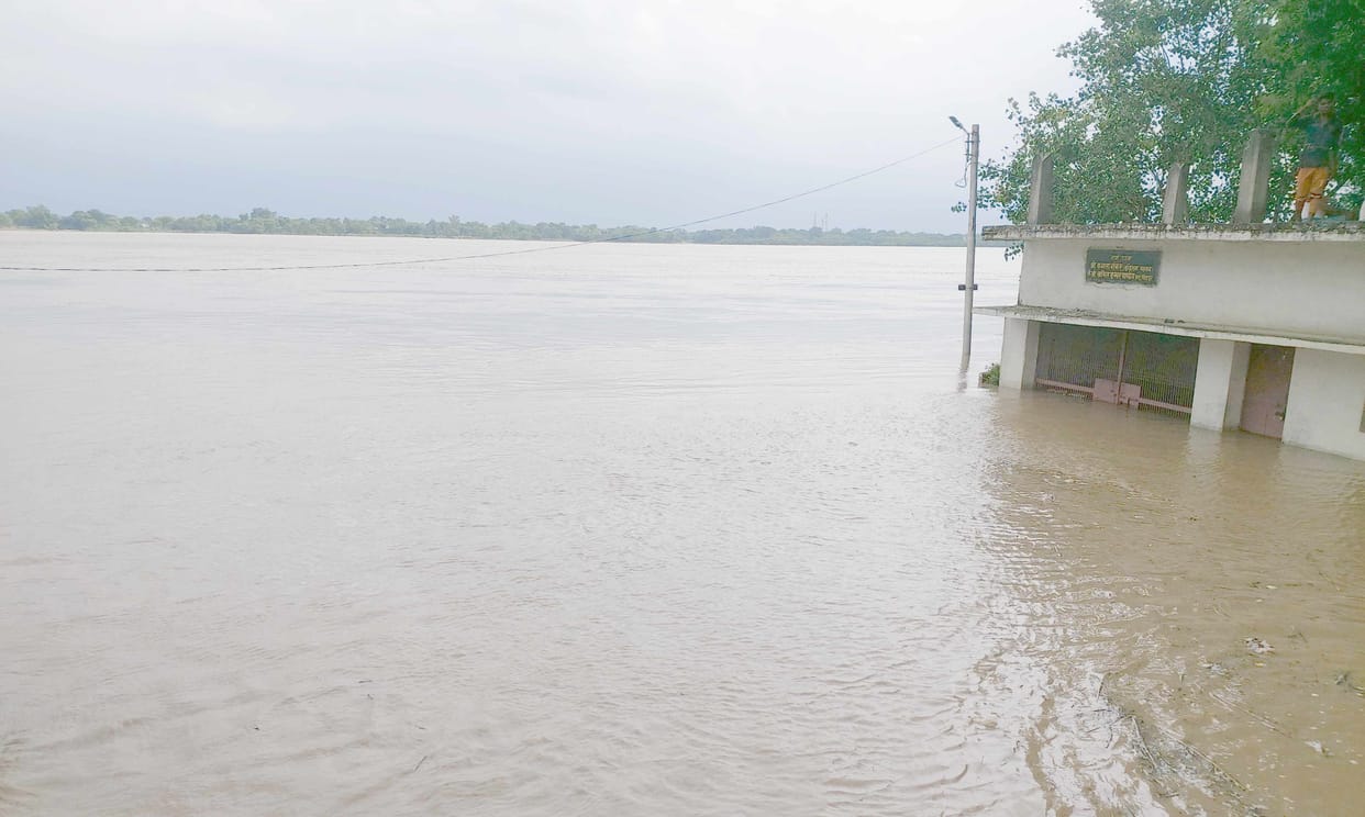 Flood caused havoc, crop of one thousand bighas submerged