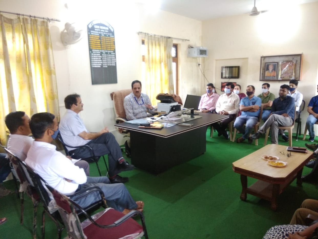 Deputy director inspected Naihari's school