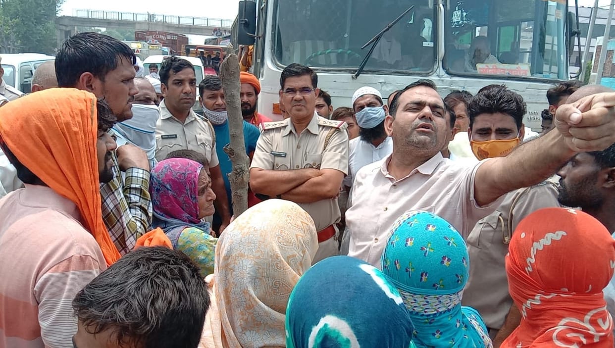 People of three villages blocked the highway