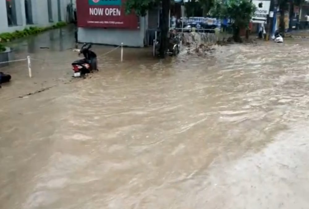 Uttarakhand Monsoon Update: 134 Roads Closed in state after rainfall photos