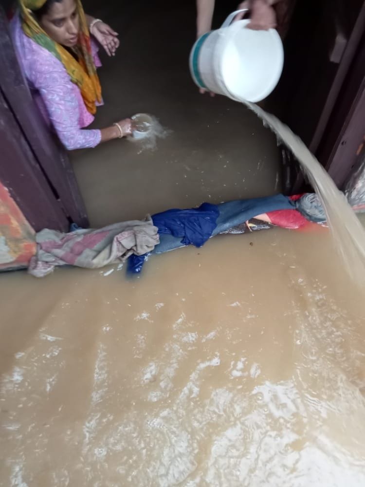jhajjar bahadurgarh news,People upset due to lack of rain water drainage system