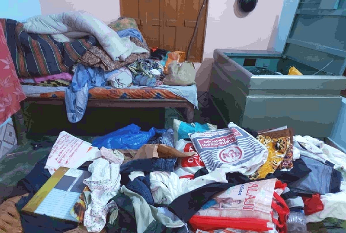 miscreants robbed family by taking hostage, threw young man from roof after protest in noida