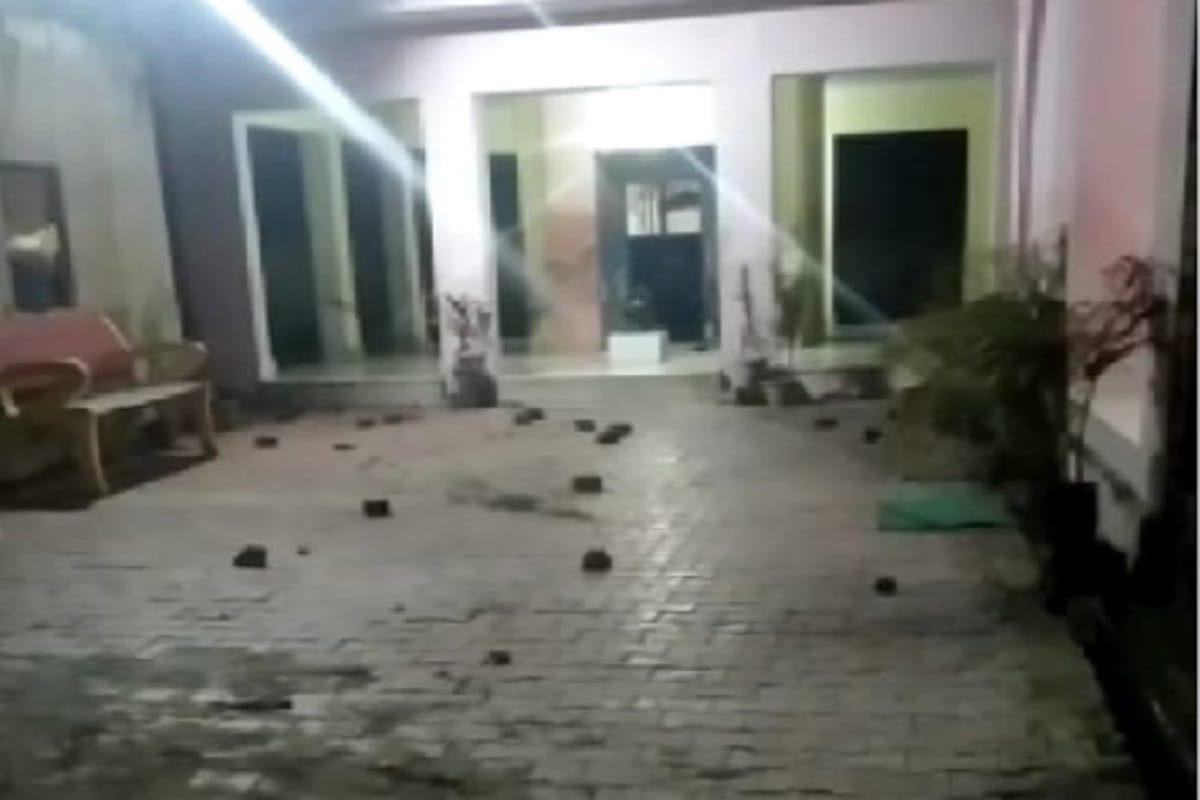 UP News: Two sides conflict and six people were injured when women were molested during dance on DJ in a village of Muzaffarnagar