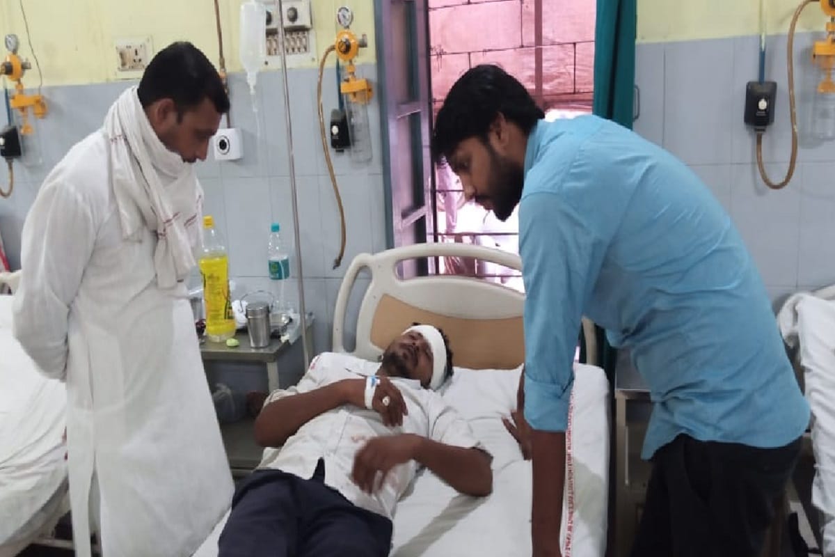 UP News: Two sides conflict and six people were injured when women were molested during dance on DJ in a village of Muzaffarnagar