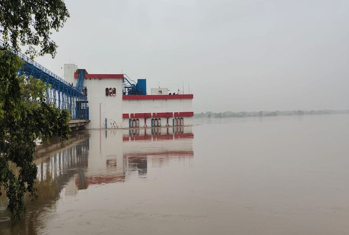 Flood In Chambal River Water Down