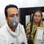 पुलवामा शहीद के परिवार से मिले जयंत चौधरी