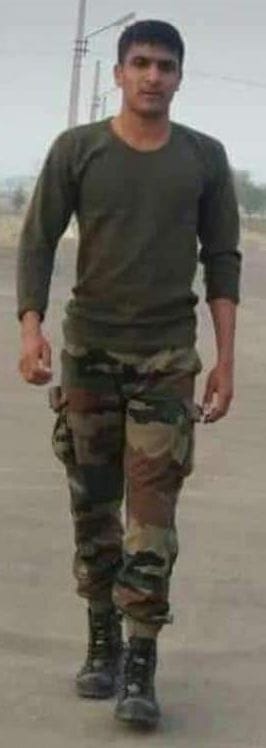 kharkadi village's soldier martyr in Uri