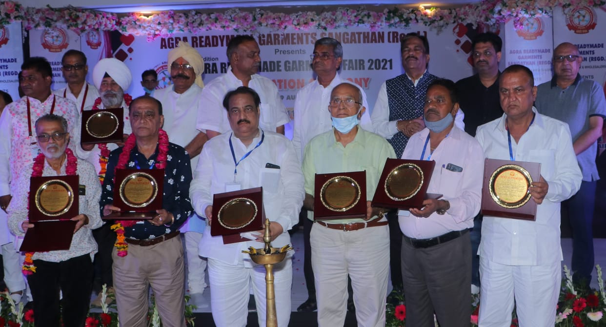 Agra's textile industry is booming: Mayor