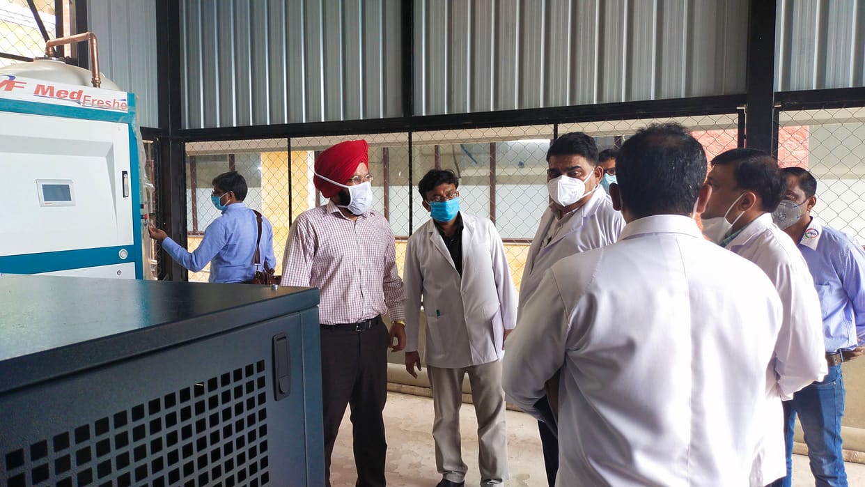NHM MD inspected the oxygen generation plant