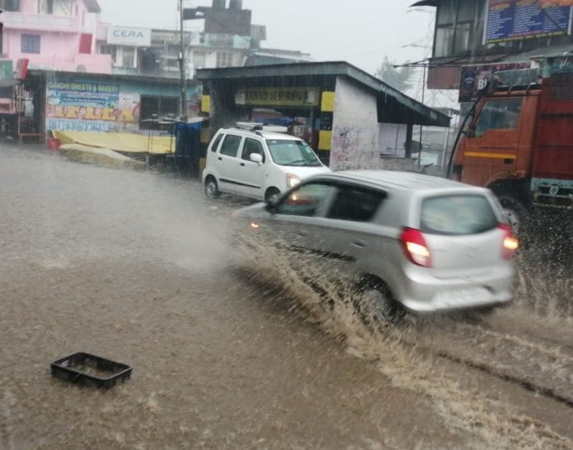 mandi news, himachal news, highway, jogindernagar, shops