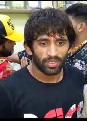 Bajrang, who returned from Tokyo, said - the obstacle in winning the gold for the country