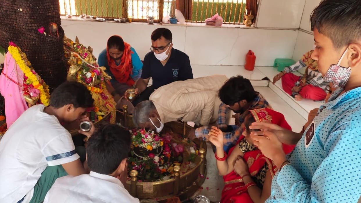 Shiva's Jalabhishek sought happiness and prosperity