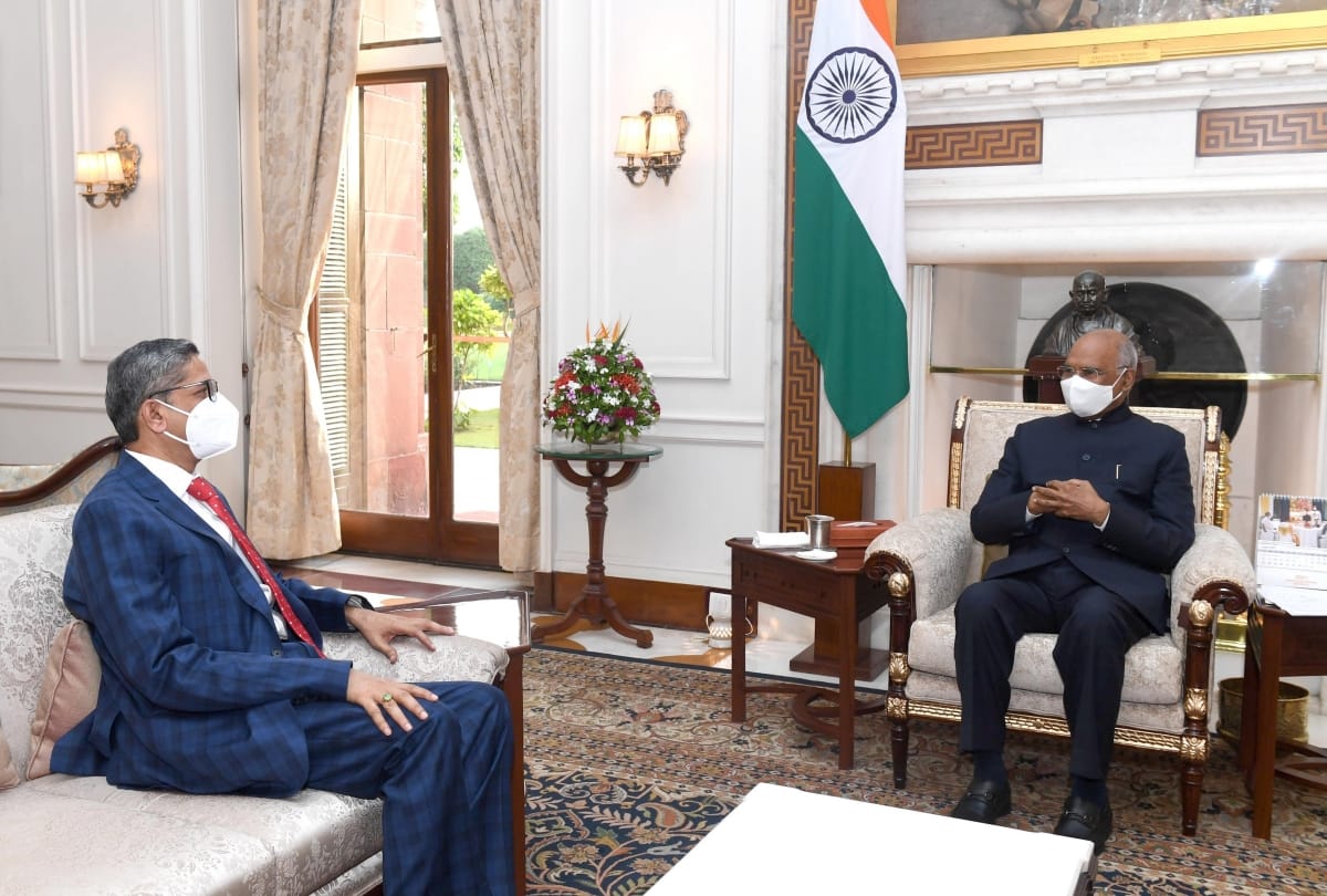Chief Justice of India Justice NV Ramana calls on President Ram Nath Kovind