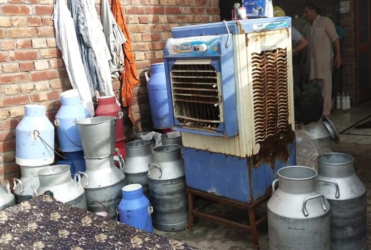 CM flying squad busted making fake milk unit in Fatehabad