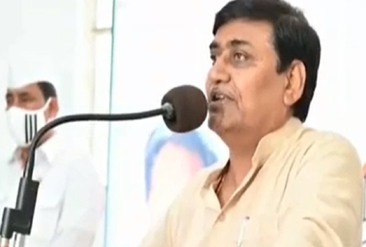 Rajasthan Congress chief Govind Singh Dotasra says Savarkar did not commit any crime by demanding a Hindu Rashtra