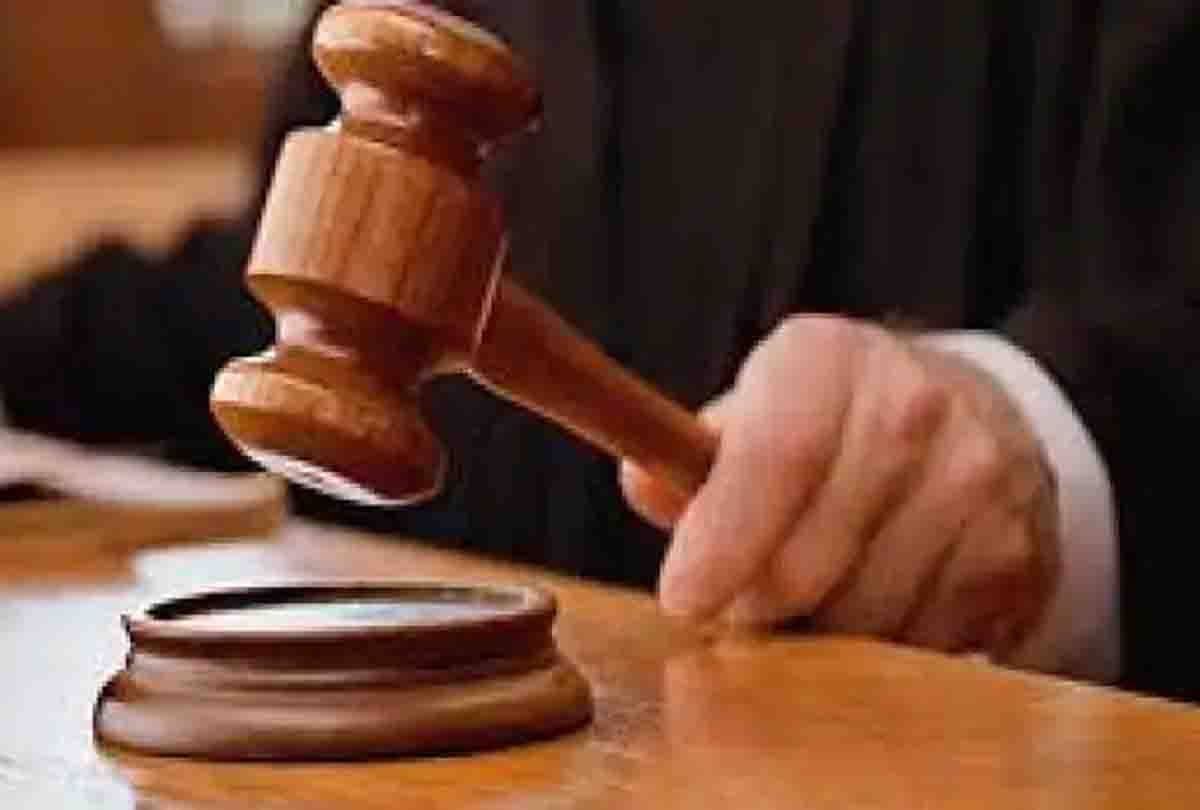 Daughter committed suicide, chargesheet filed against advocate father