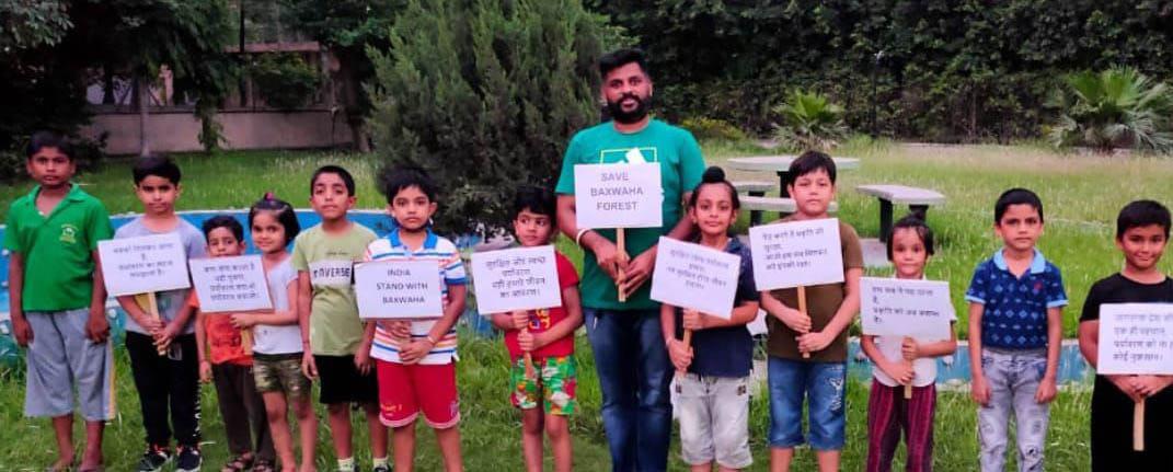 Women and children jumped in the campaign to save Buckswaha forest