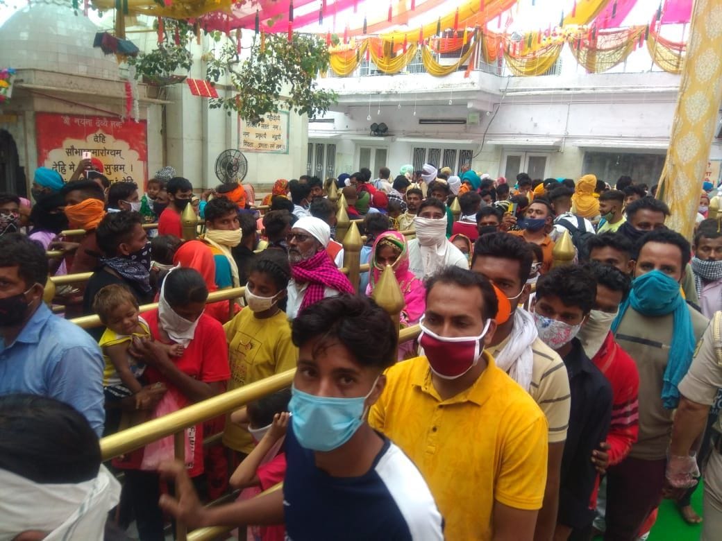 navrater in naina devi temple
