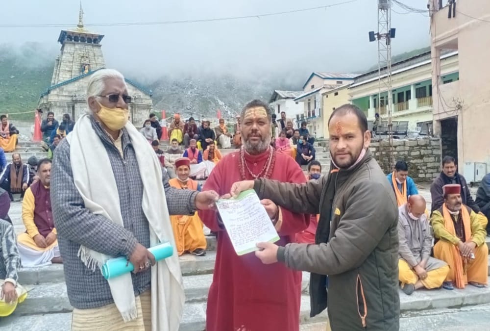Char Dham Devasthanam Board Dispute: tirthapurohit protest continues in kedarnath on 60th day