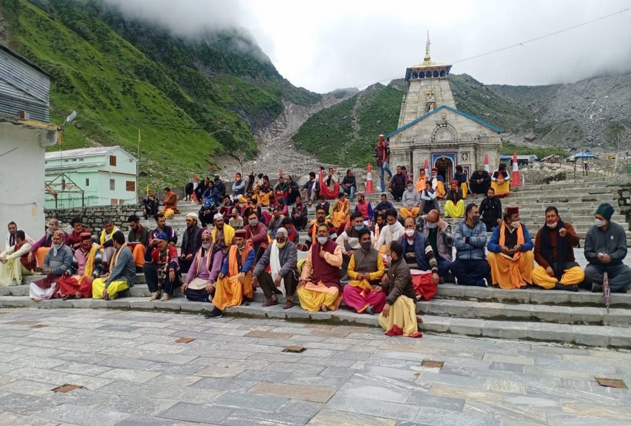devasthanam board uttarakhand: tirth purohit fasting continues in Kedarnath Dham