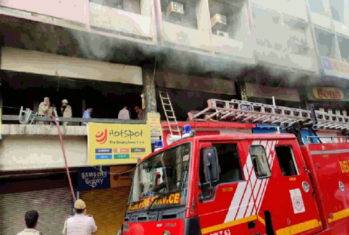 fire breaks out in a showroom located on the first floor of a muli-storey building in Nehru Place
