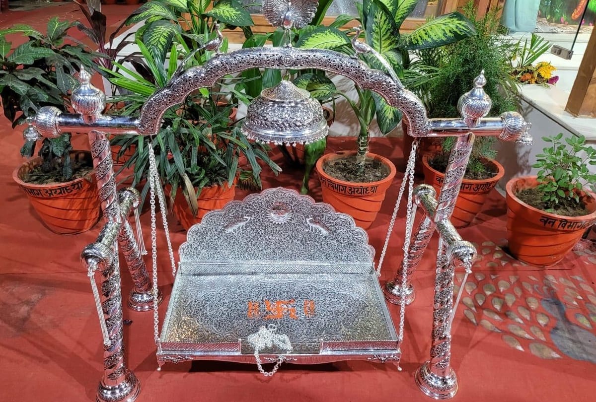 Ramlala will sit on a silver swing from panchami.