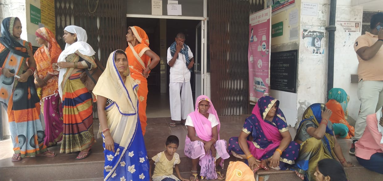 Desperate people returned from Kovid Vaccination Center
