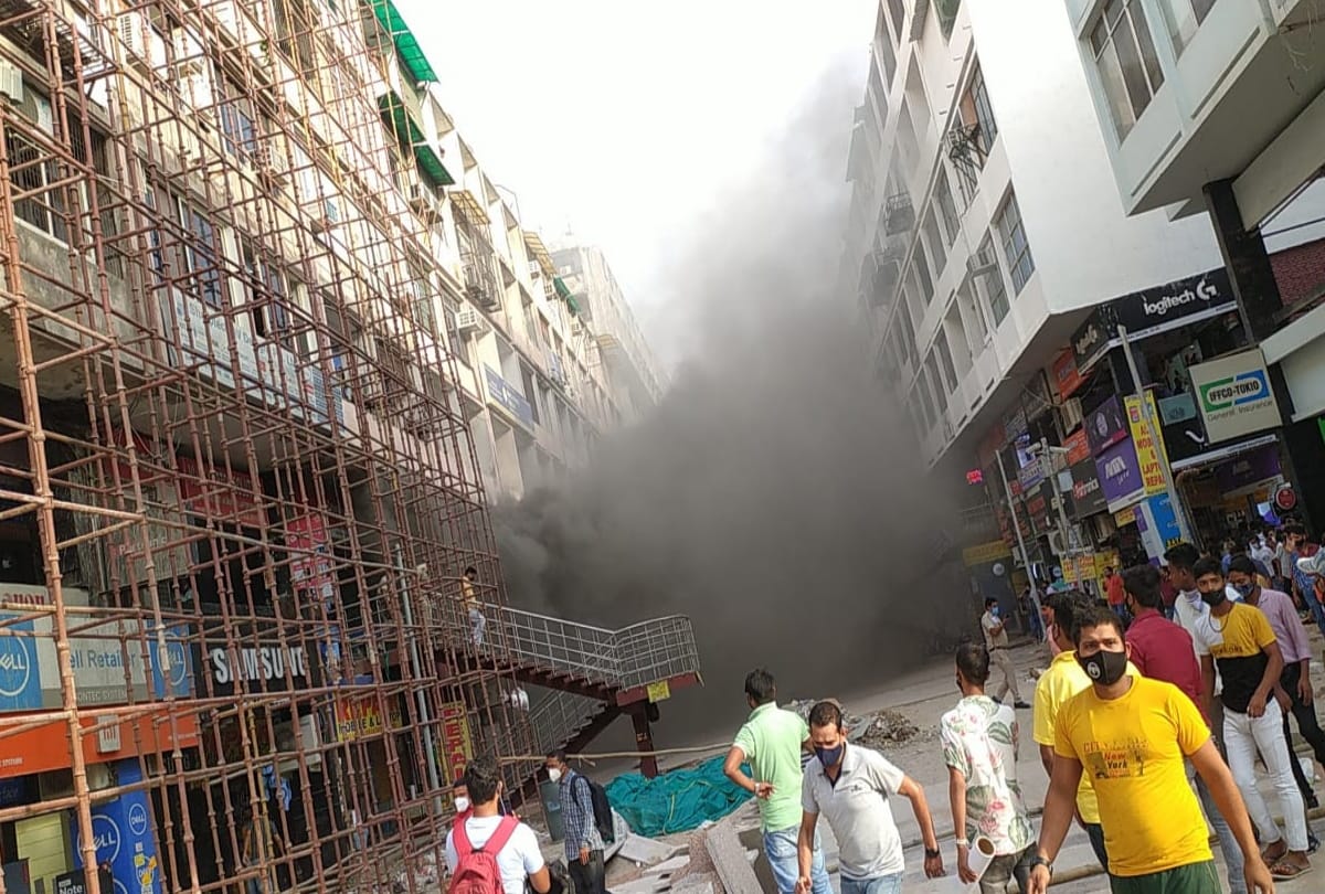 delhi nehru place multi storey building first floor catches fire many fire tenders at spot