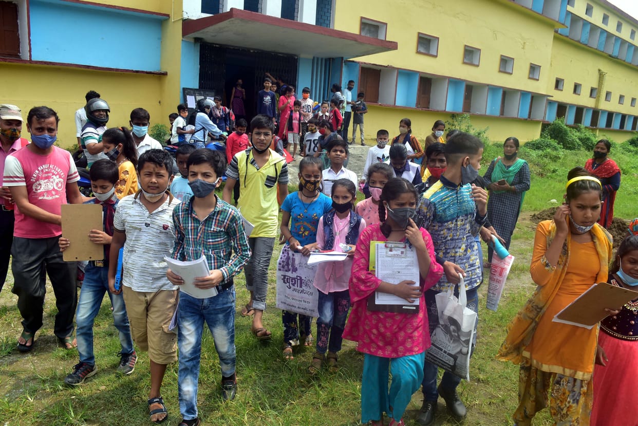 Children gave Jawahar Navodaya entrance examination at 13 centers of the district