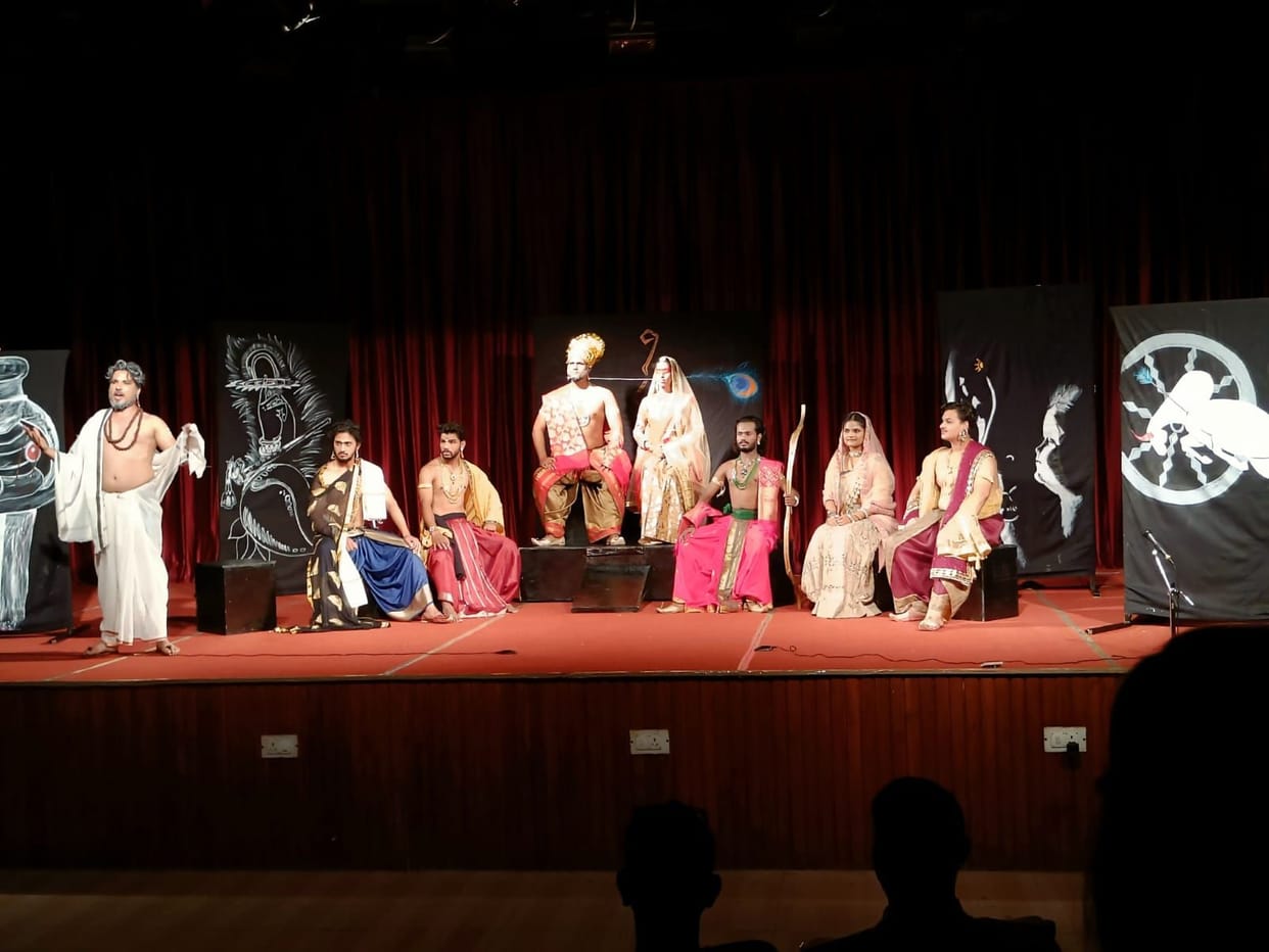 The audience appreciated the play 'Lauti Ja Lalla Jaa'