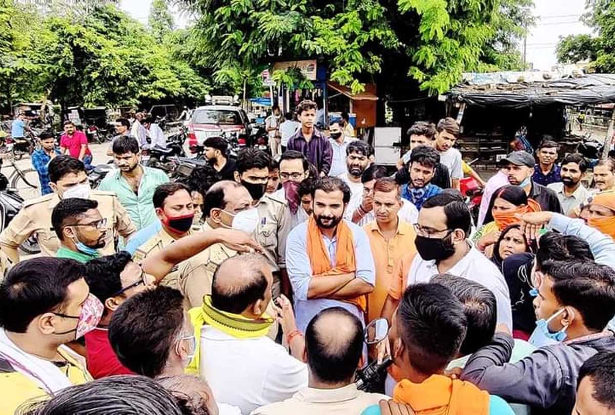 One man was beaten up by Bajrang Dal workers for not applying the section of conversion