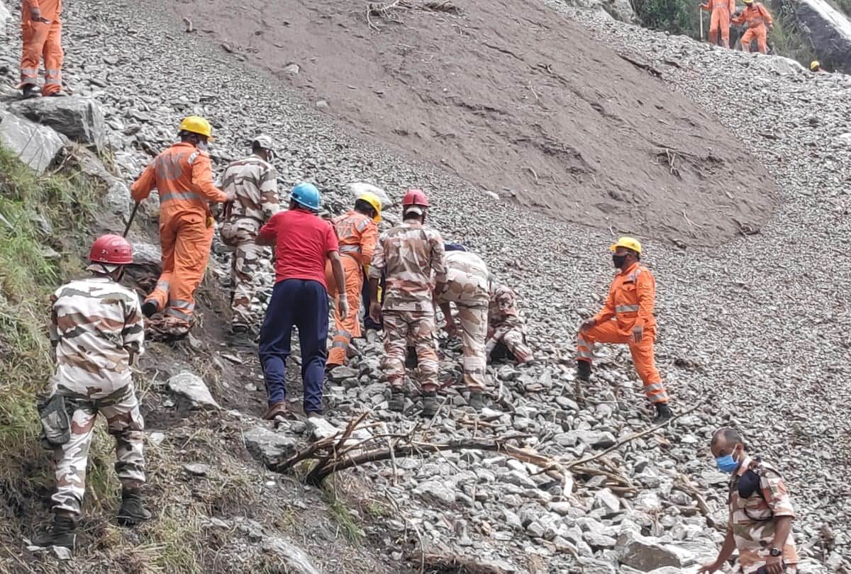 kinnaur Nigulsari landslide news: kinnaur landslide rescue operation cm jairam thakur appreciated NDRF ITBP army and Police Jawans