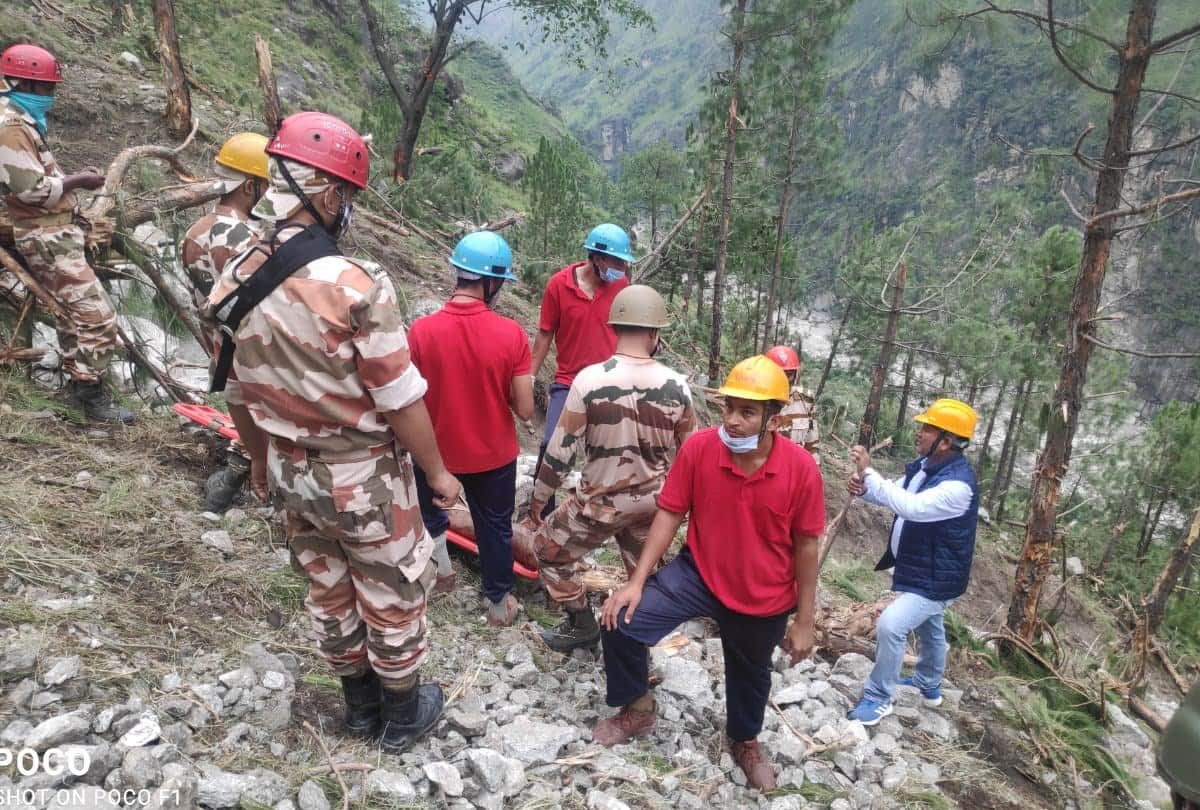 kinnaur Nigulsari landslide news: kinnaur landslide rescue operation cm jairam thakur appreciated NDRF ITBP army and Police Jawans
