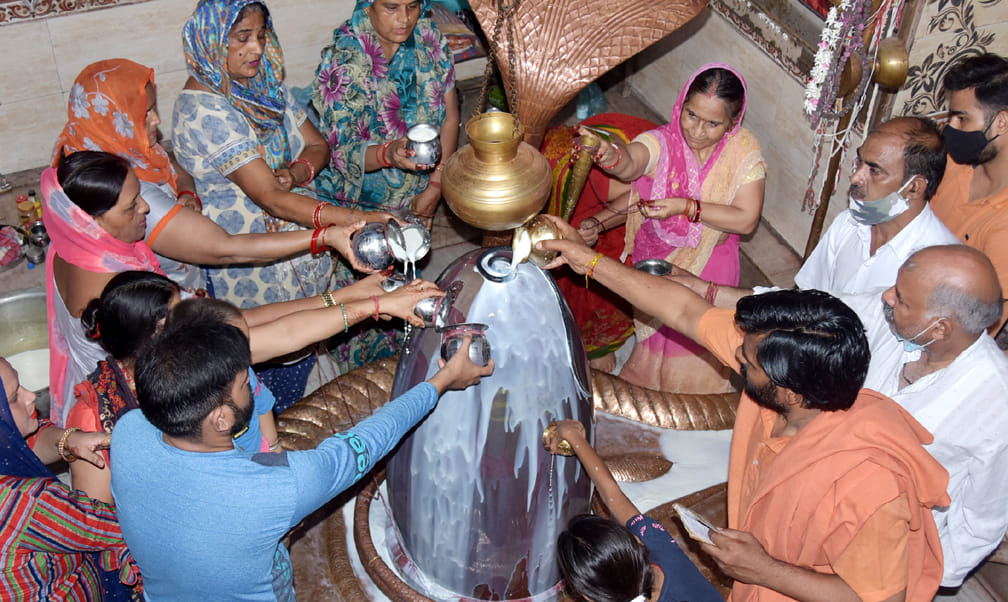 Entire universe tied to Nag Kundli: Kalendranand