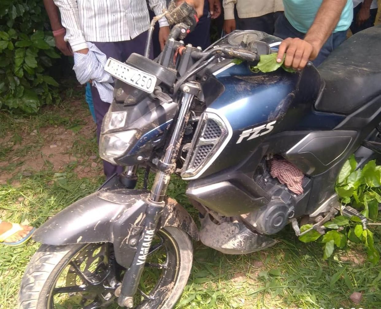 Hathras: Speeding bike slipped, youth died
