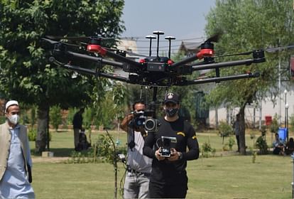 Minority community people Will be under surveillance of drones Additional check points to keep an eye on suspects in srinagar