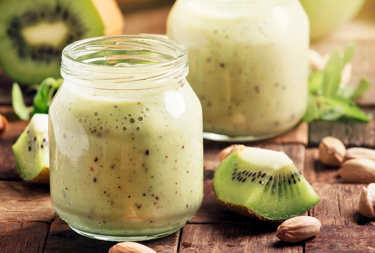 Food tips Banana and Kiwi Shake Recipe