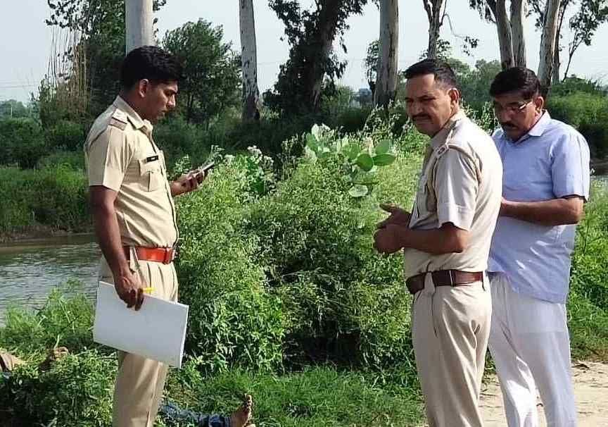 Dead body thrown in Kharkra canal after killing a young man