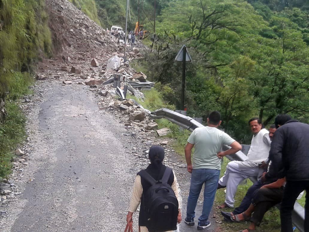NH Closed in Nachani