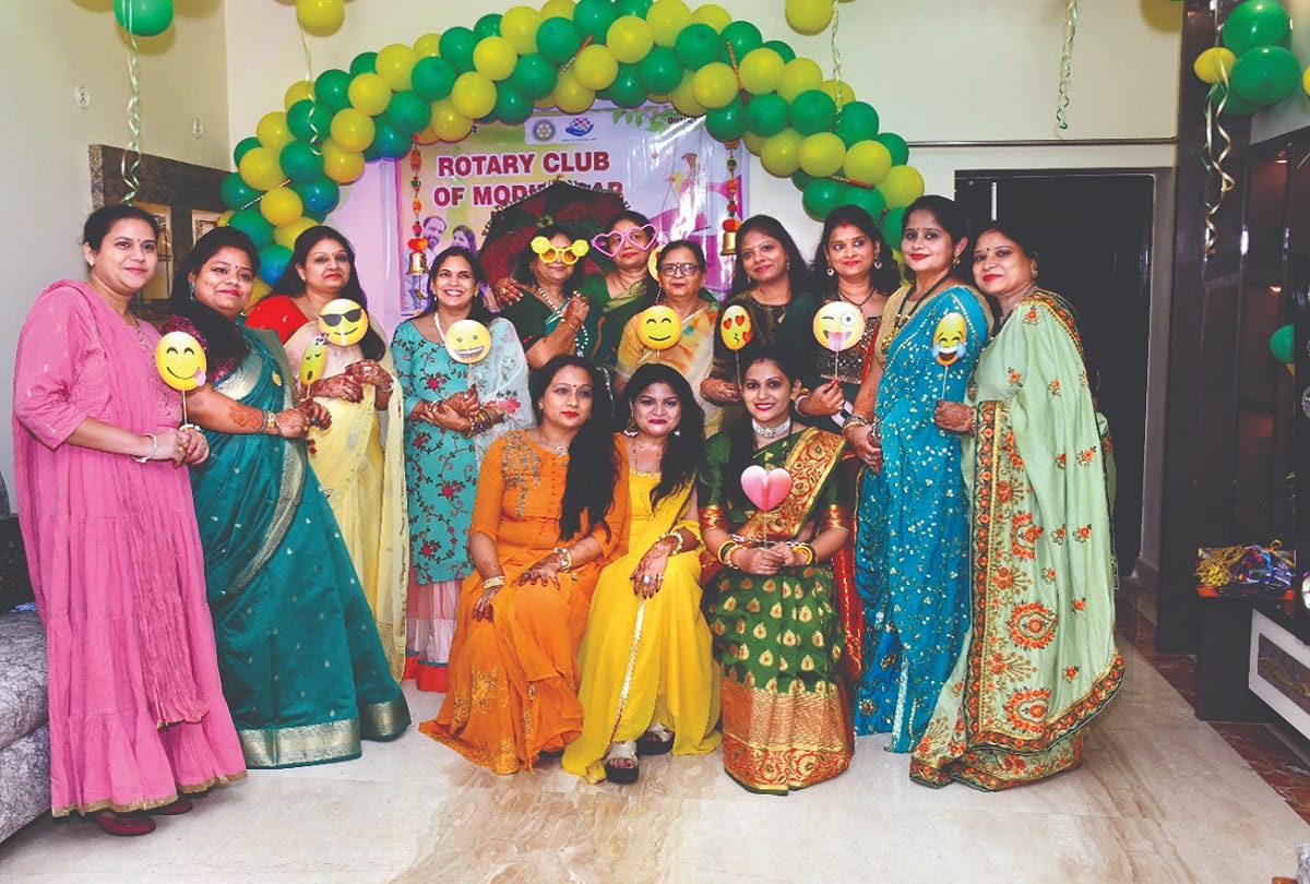 Hariyalo Sawan Ayo Re: Women celebrated Teej by singing and dancing, took carousels on the swing, children captivated their hearts, see photos