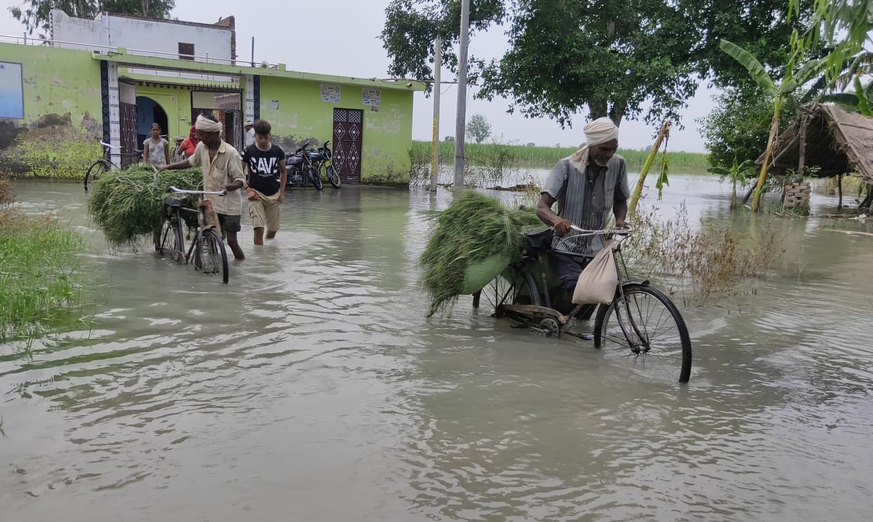 Flood victims facing problems, administration careless