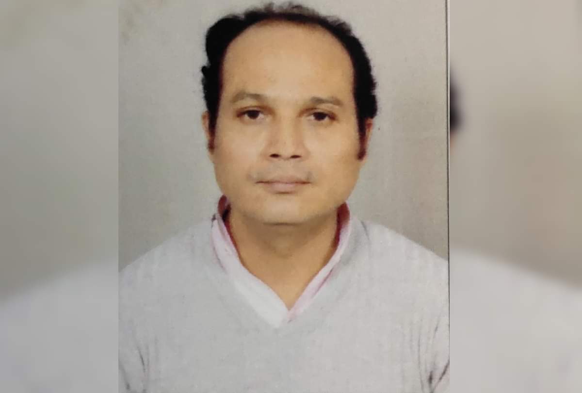 Breast cancer detection by hand lines