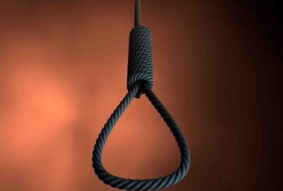 young man committed suicide in fatehpur up