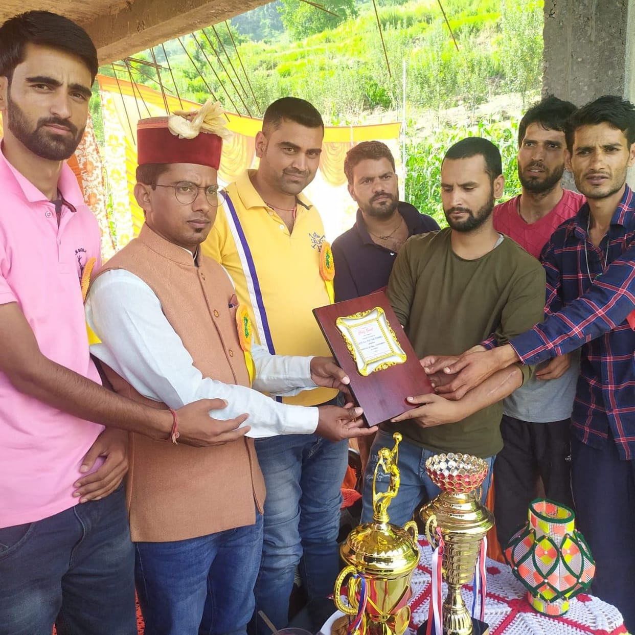 vollyball match ganvi beat kayav in rampur