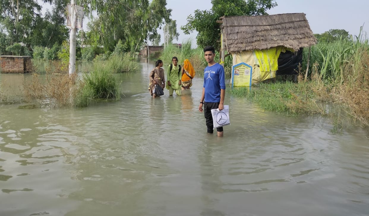 Ganga again near danger mark