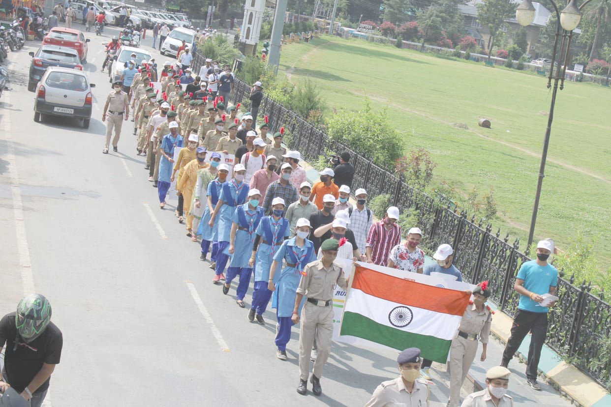 Youth gave the message of Fit India from the rally