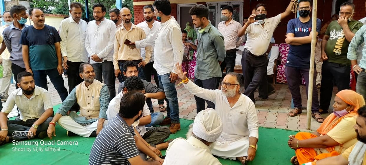 Rajan, Sushant and Kripal Parmar came face to face in Fatehpur