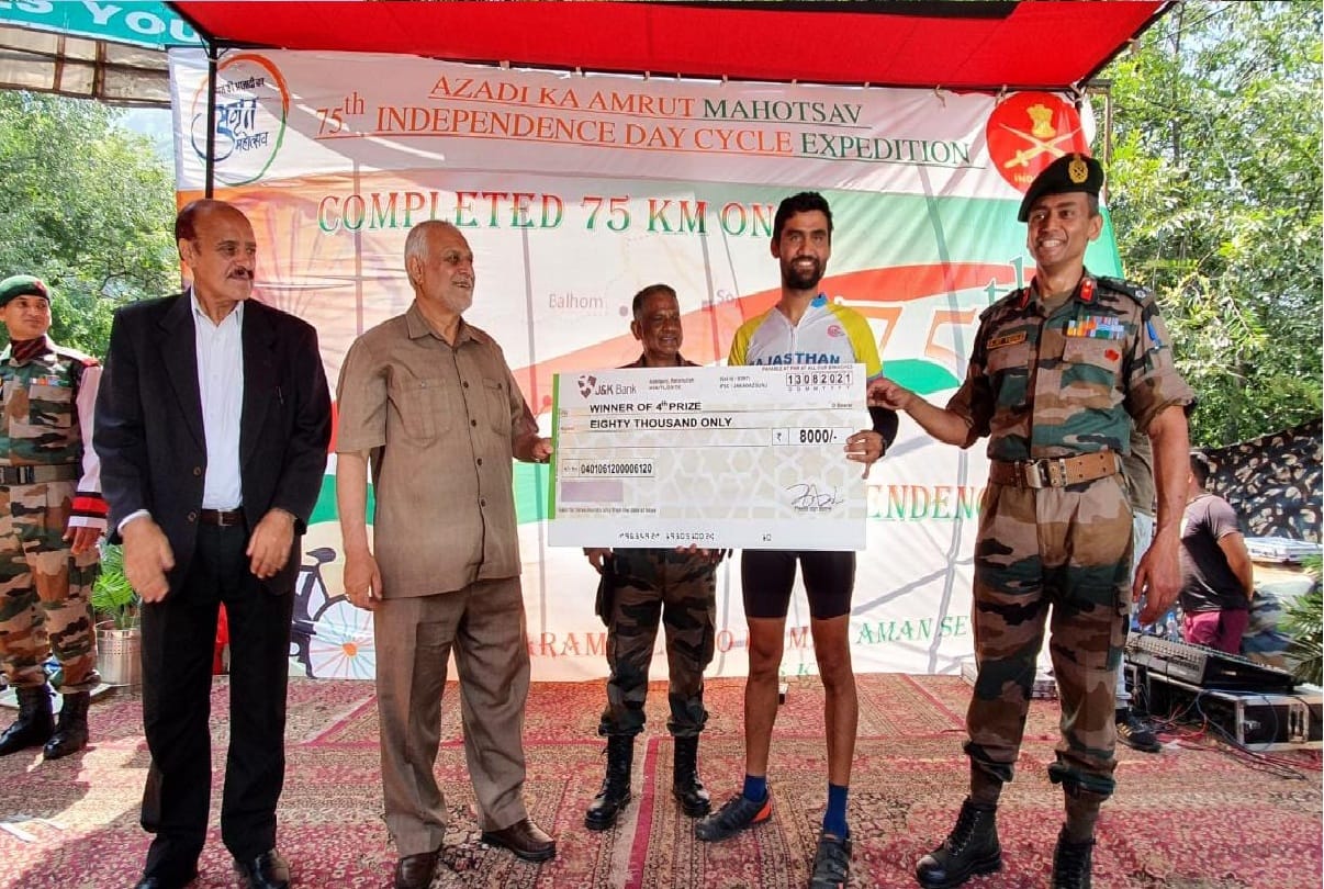CYCLING EXPEDITION ON 75TH ANNIVERSARY OF INDEPENDENCE DAY from BARAMULLA TO URI